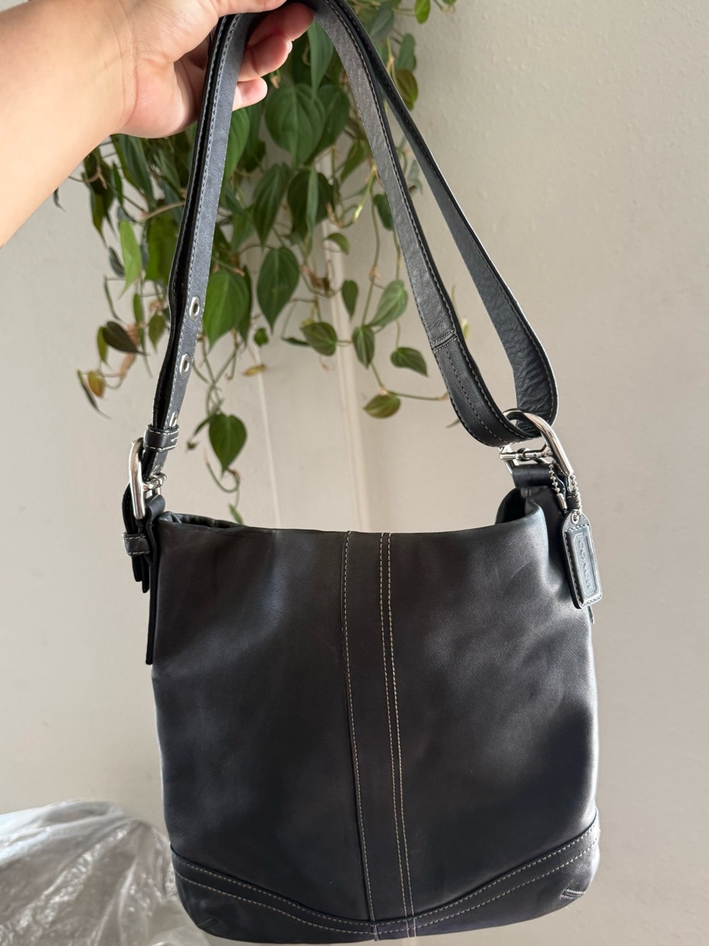 COACH F10938 Soho Slim Duffle Black Soft Leather Convertble Crossbody Shldr Bag - Picture 6 of 8